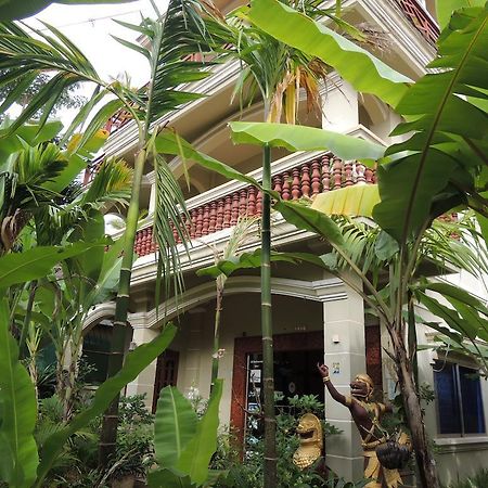 Angkor Reas Guesthouse Siem Reap Exterior foto