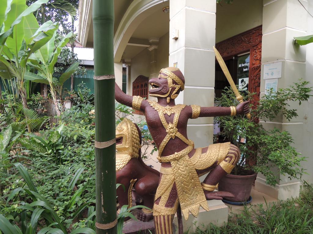 Angkor Reas Guesthouse Siem Reap Exterior foto